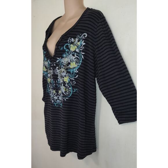 Unity World Wear Top SIZE 2X Studded Bling Embellishments Hippie Boho Tshirt - Picture 3 of 11